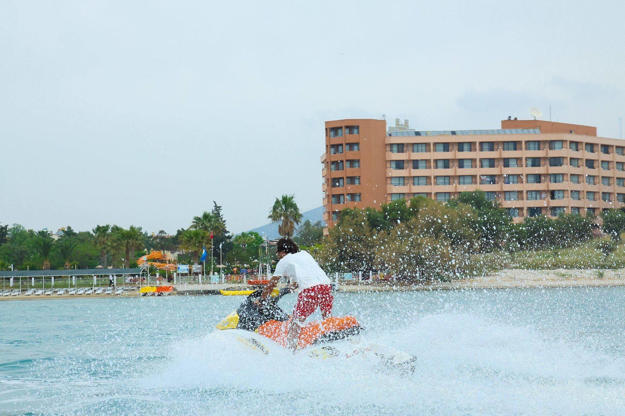 The Holiday Resort ディディム エクステリア 写真